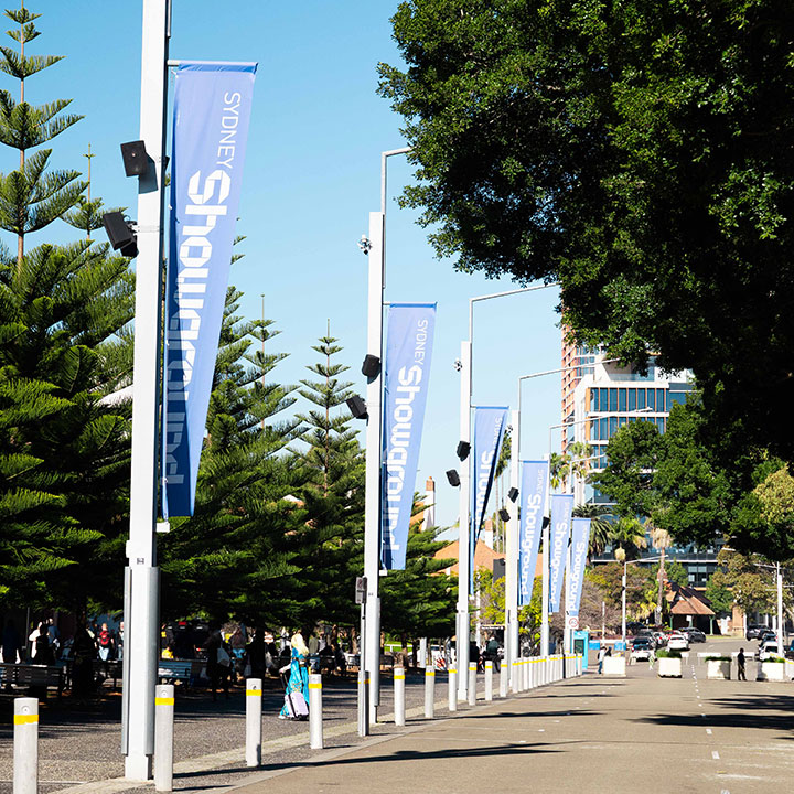 Drop off and pick up zones